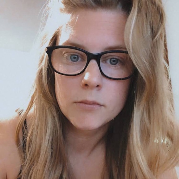 Meet your Posher, Maddie - Picture 1 of 1